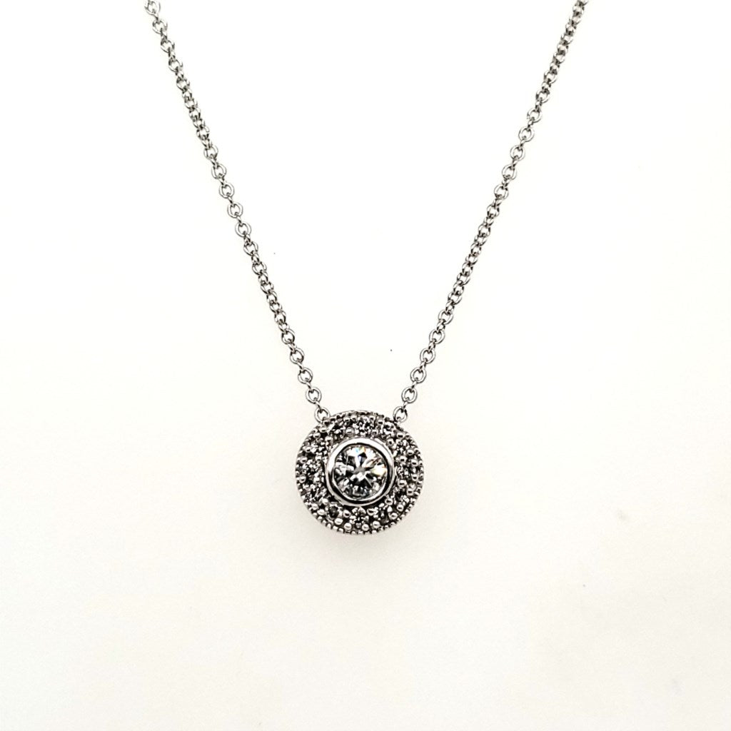 14kt White Gold Diamond Pendant Necklace