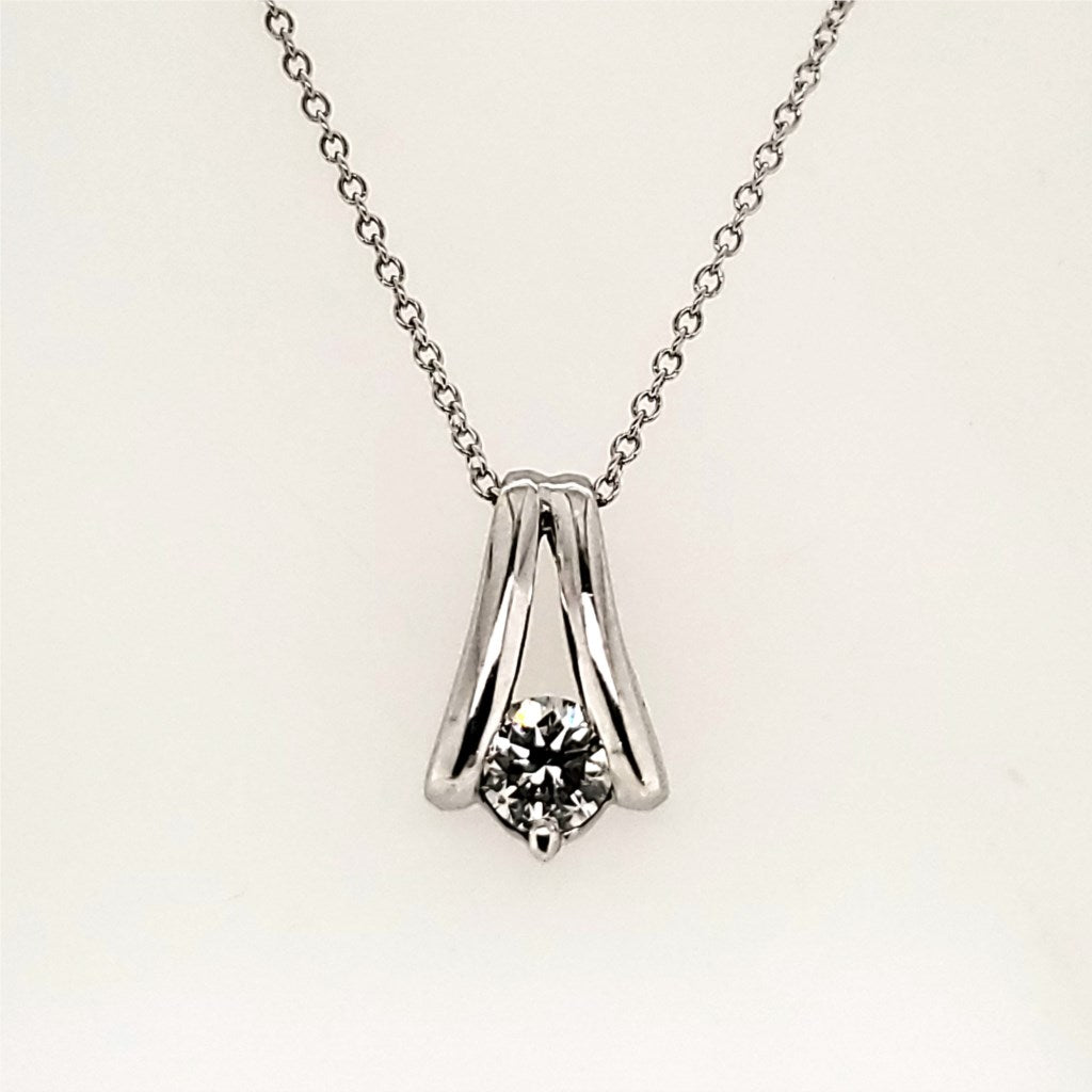 14kt White Gold .50 Carat Diamond Pendant Necklace