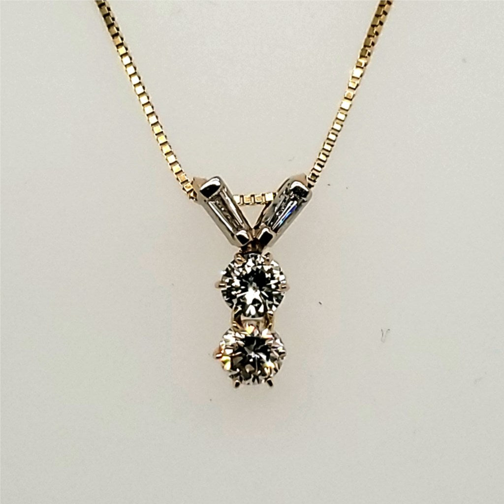 14kt Yellow Gold Diamond Pendant