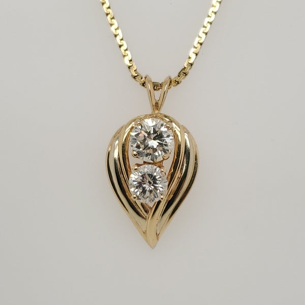 Two Round Brilliant Cut Diamond Pendant in 14Kt Yellow Gold
