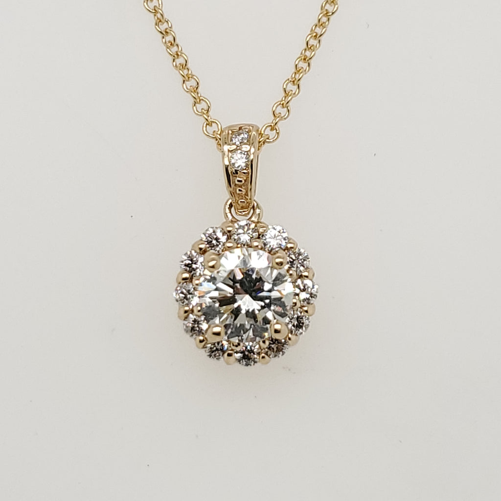 .83 Carat Round Brilliant Cut Diamond Pendant in 14Kt Yellow Gold