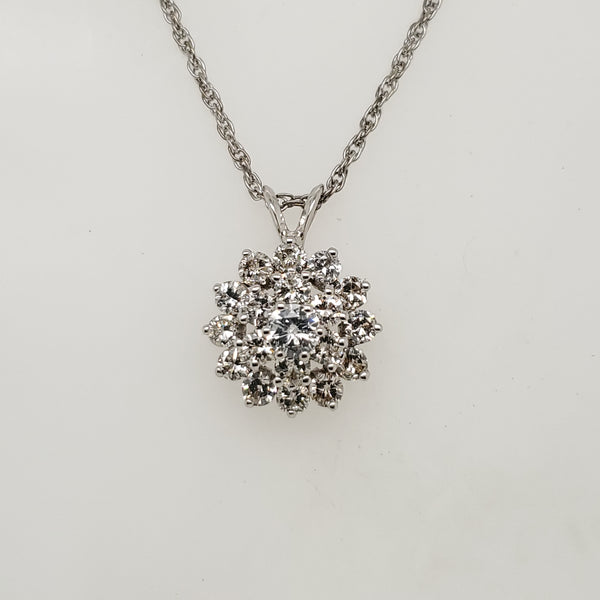 14kt White Gold Round Diamond Pendant Necklace