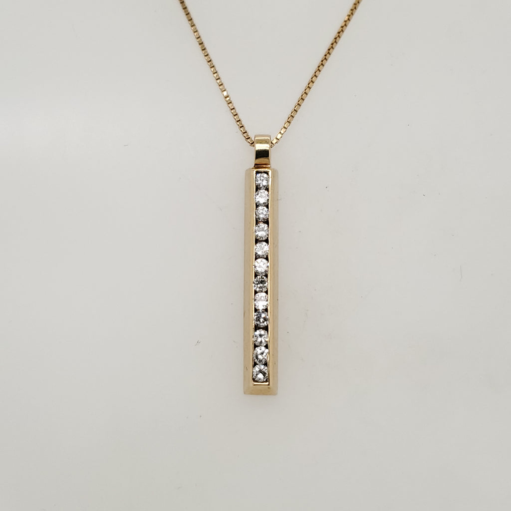 14Kt Yellow Gold Diamond Vertical Bar Pendant