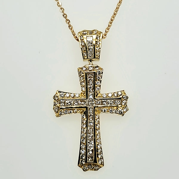 18kt Yellow Gold  2.14 Carat Princess And Round Cut Diamond Cross