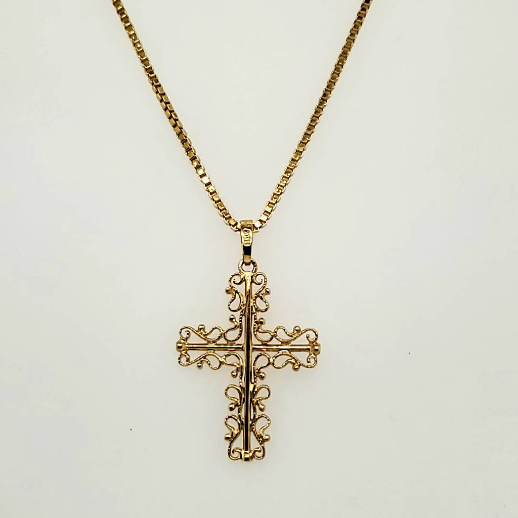 18kt Yellow Gold Cross and Chain Necklace