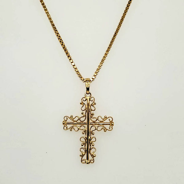 18kt Yellow Gold Cross and Chain Necklace