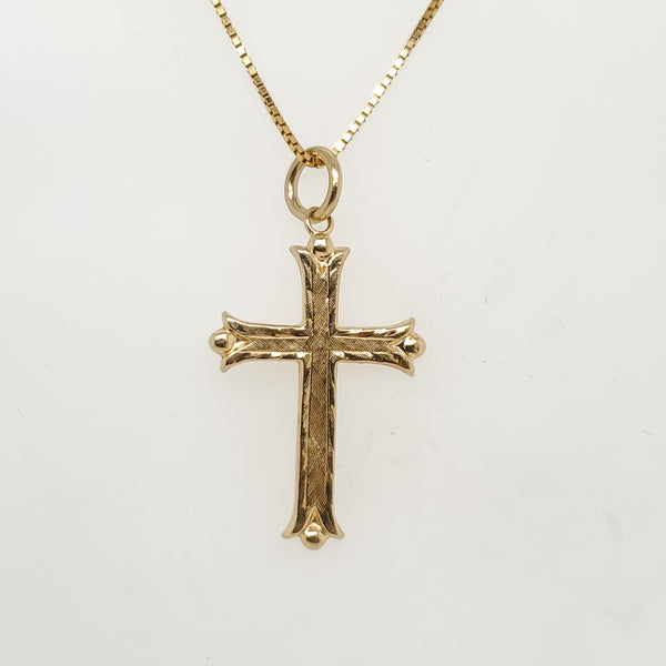 14kt Yellow Gold Cross Pendant Necklace