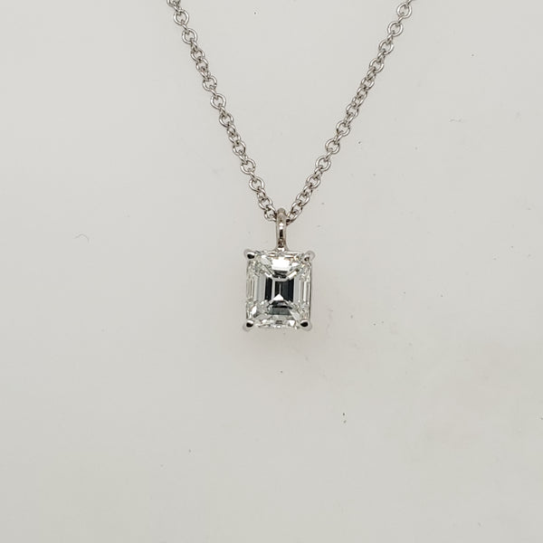 18Kt White Gold 1.10 Carat Emerald Cut Diamond Pendant Necklace