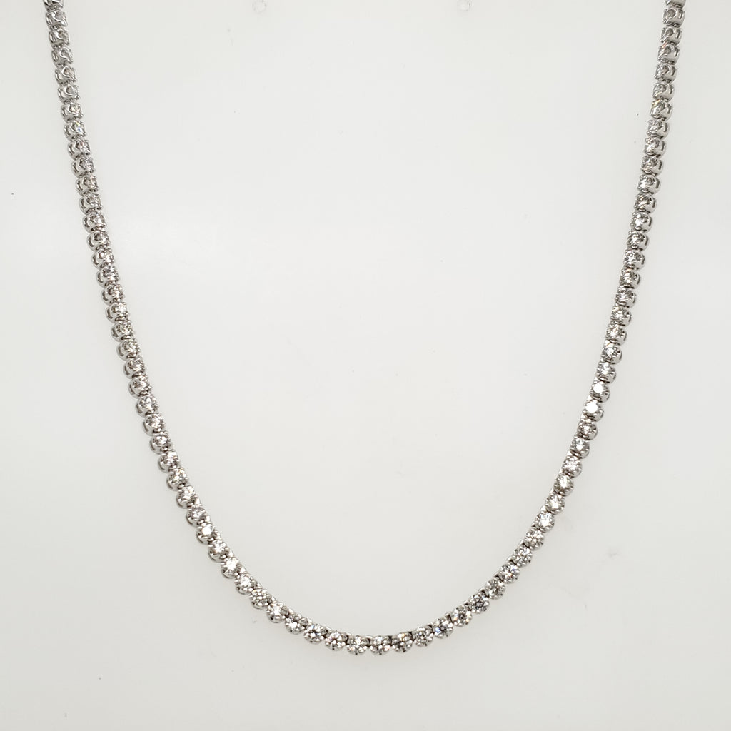 14Kt White Gold 2.00 Carat Total Weight Diamond Necklace