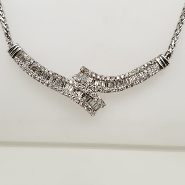 14Kt White Gold V Shaped  Diamond Necklace