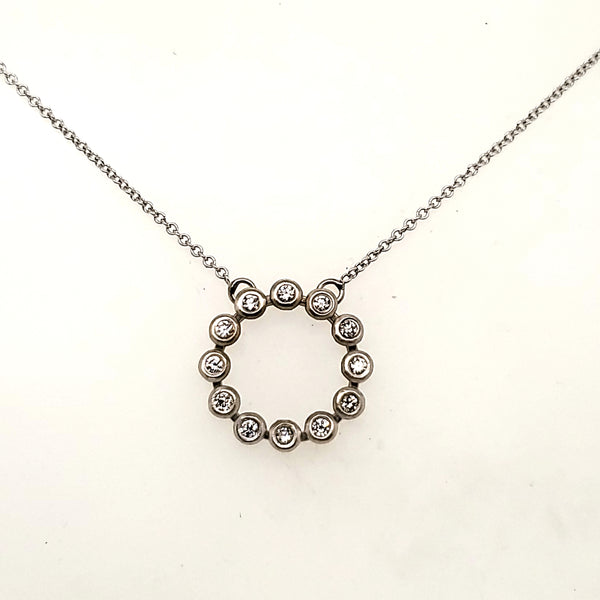 18kt White Gold and Diamond Circle Necklace
