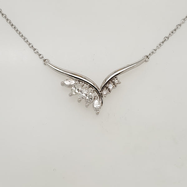 14kt Gold and Diamond Neckalce