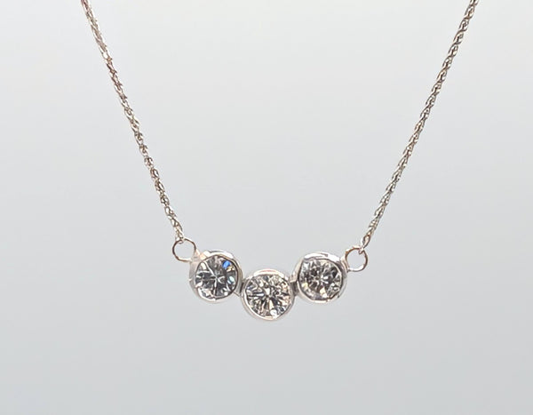 14K White Gold 0.70ctw Diamond Necklace