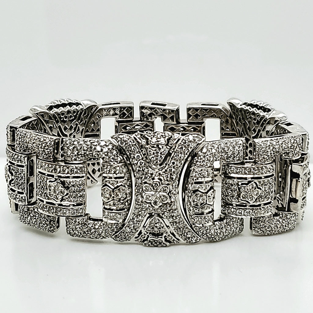 18kt White Gold 15 Carat Total Weight Diamond Bracelet