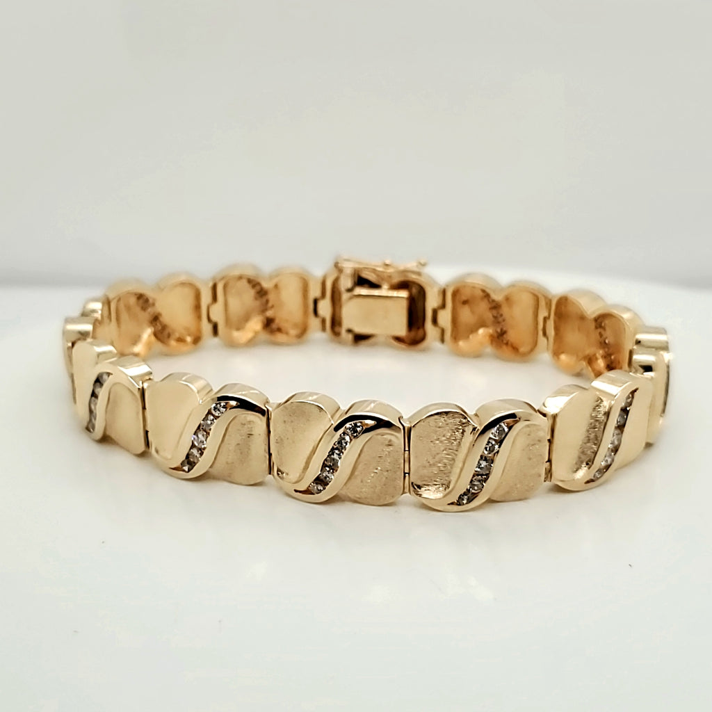 14kt Yellow Gold Diamond Bracelet