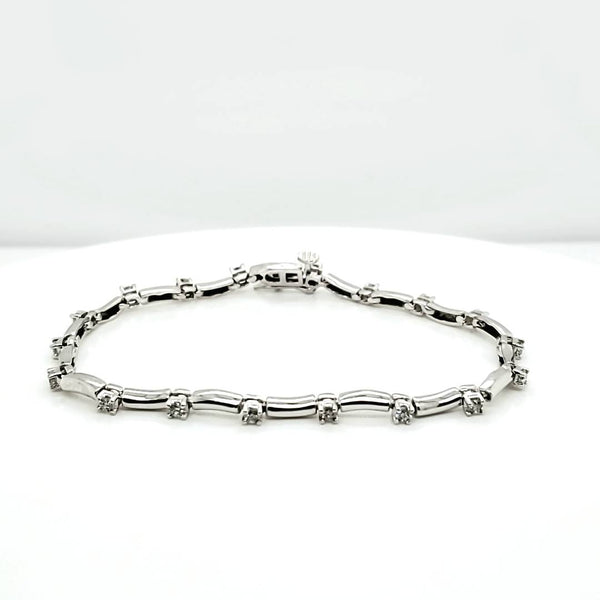 14kt White gold and Diamond Bracelet