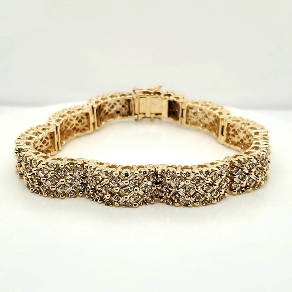 14kt Yellow Gold Round and Baguette Diamond Bracelet