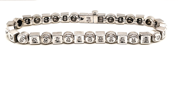 18kt White Gold 2.00 Carat Total Weight Diamond Bracelet