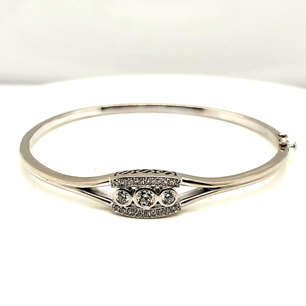 14kt White Gold and Diamond Hinged Bangle Bracelet