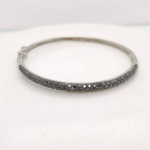 14Kt White Gold Black Diamond Bangle Bracelet