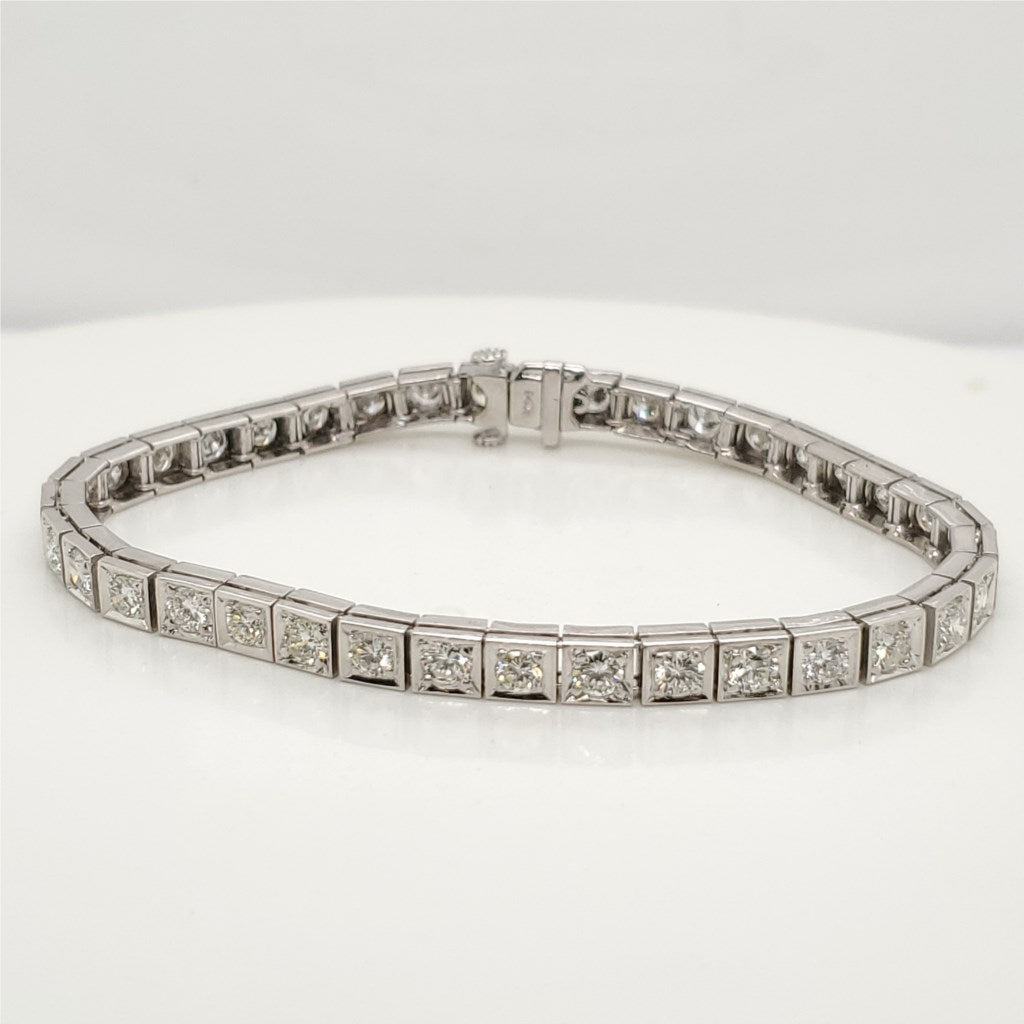14kt White Gold 6.00 Carat Diamond Bracelet