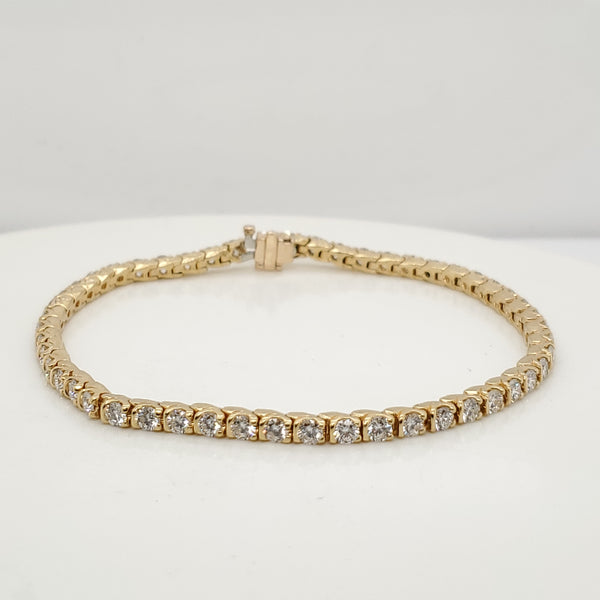 4.50 Carat Total Weight 18kt Yellow Gold and Diamond Tennis Bracelet