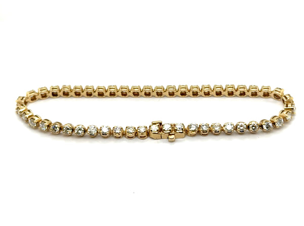2.45 Ctw Est. 14Kt Yellow Gold And Diamond Tennis Bracelet