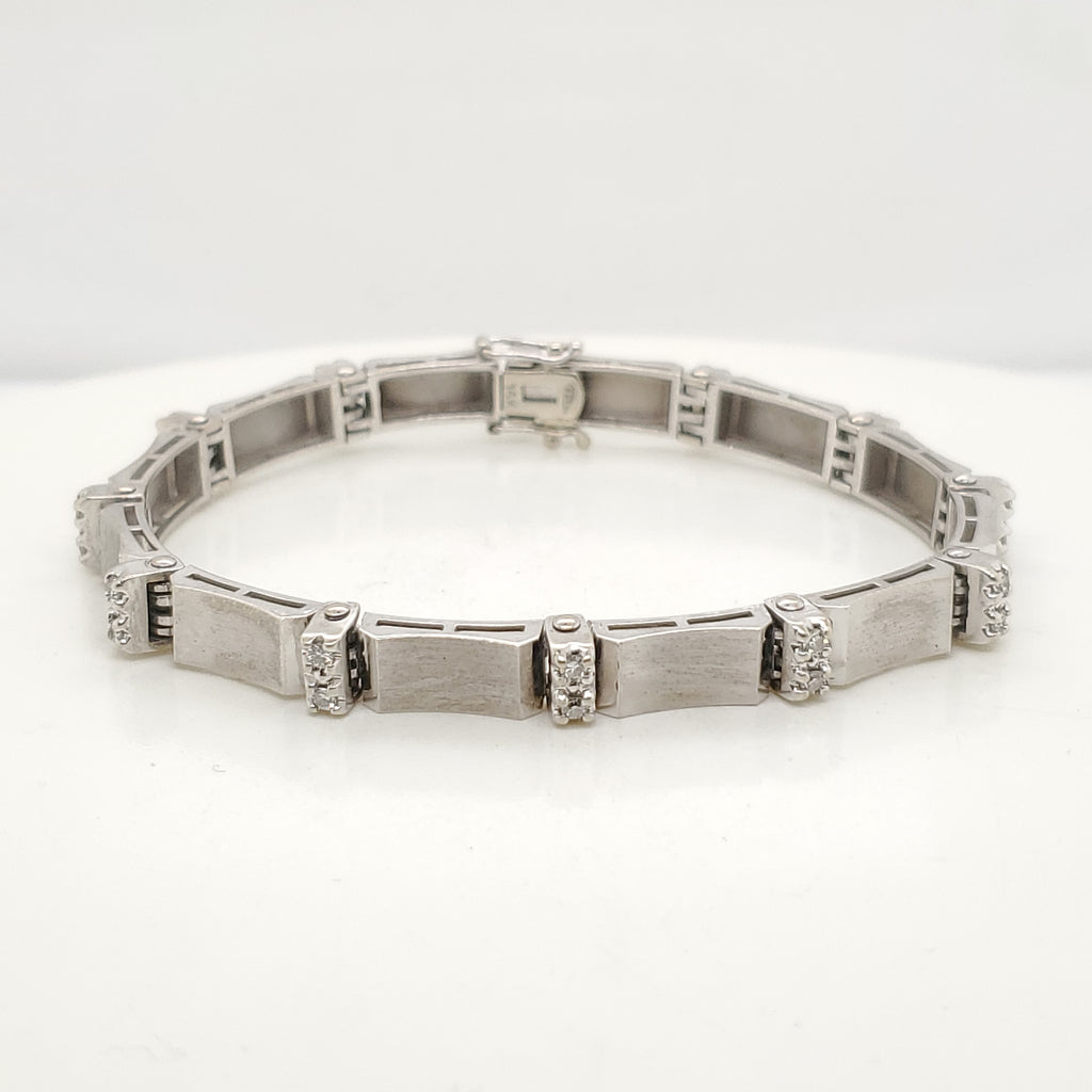 14kt White Gold and Diamond Link Bracelet