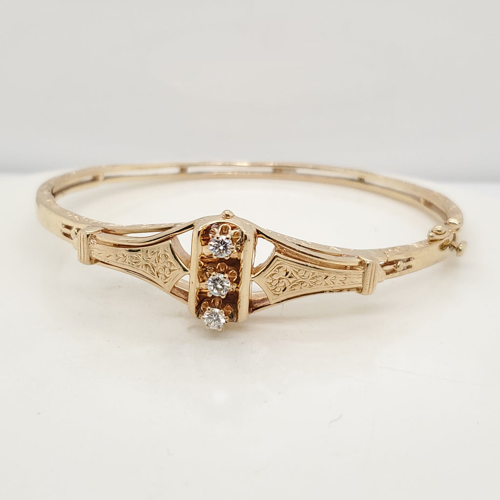 Vintage 14kt Yellow Gold Diamond Bangle Bracelet