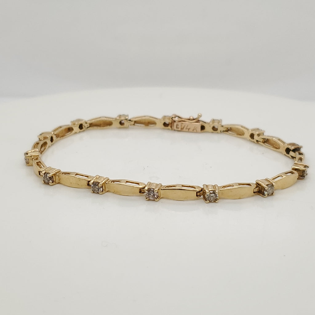14kt Yellow Gold Diamond Link Bracelet