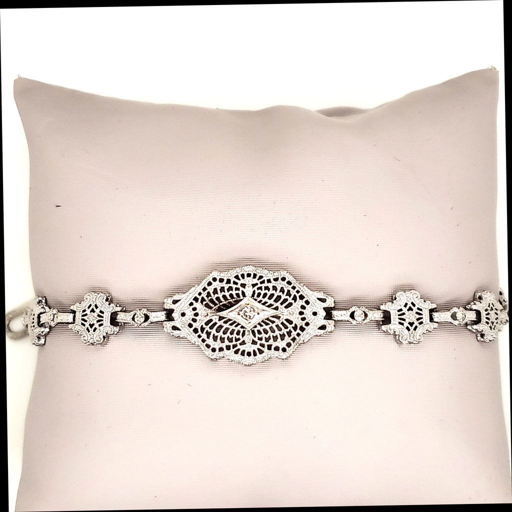 Art Deco 14kt White Gold Filigree Diamond Bracelet