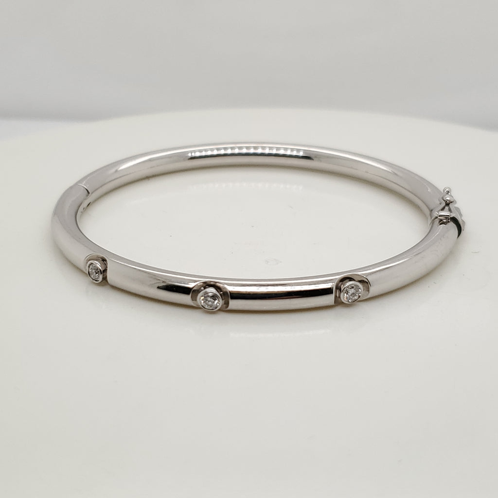 14Kt White Gold Diamond Bangle Bracelet
