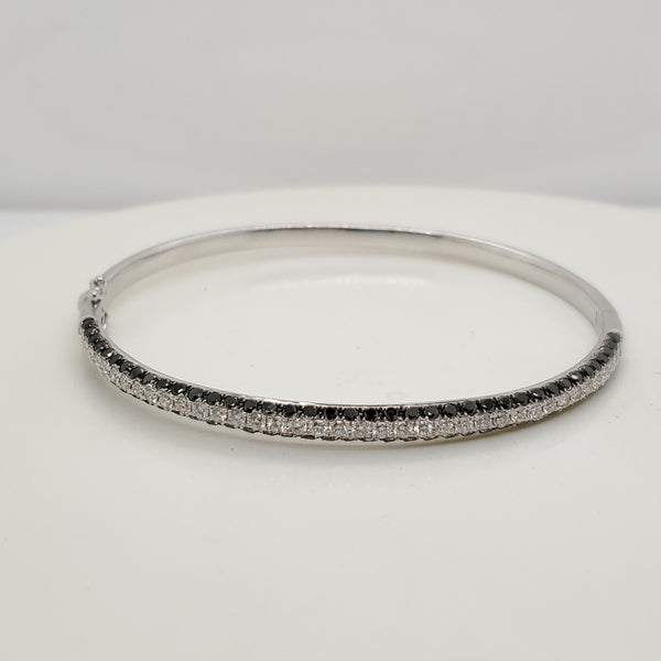 14Kt White Gold Black and White Diamond Bangle Bracelet