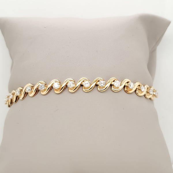 2.00 Carat Total Weight 14kt Yellow Gold and Diamond Tennis Bracelet