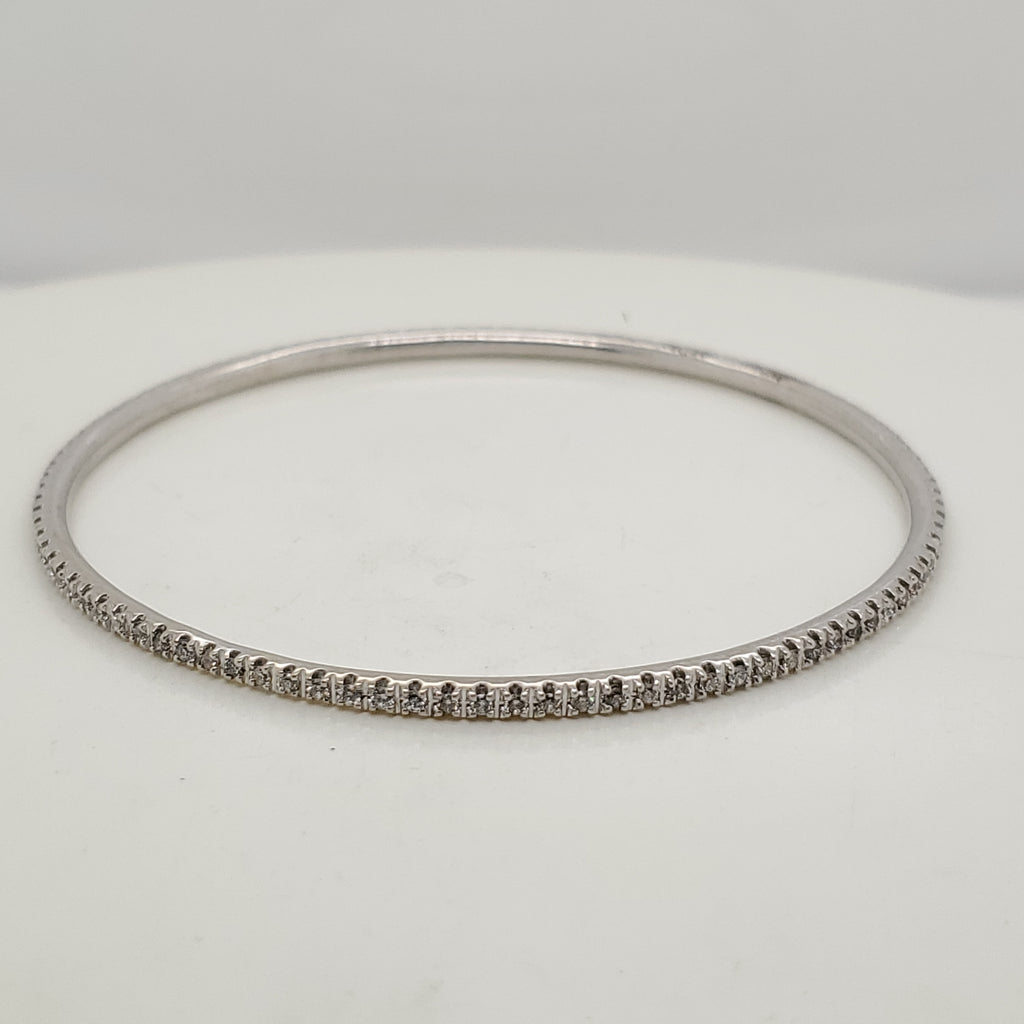 1.00 Ctw 14Kt White Gold Diamond Hard Bangle Bracelet