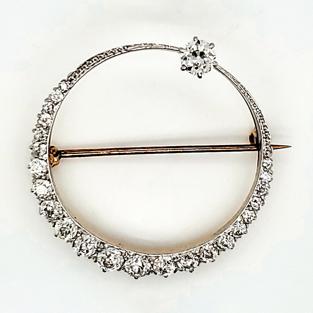 Art Deco Platinum and Yellow Gold Diamond Circle Brooch