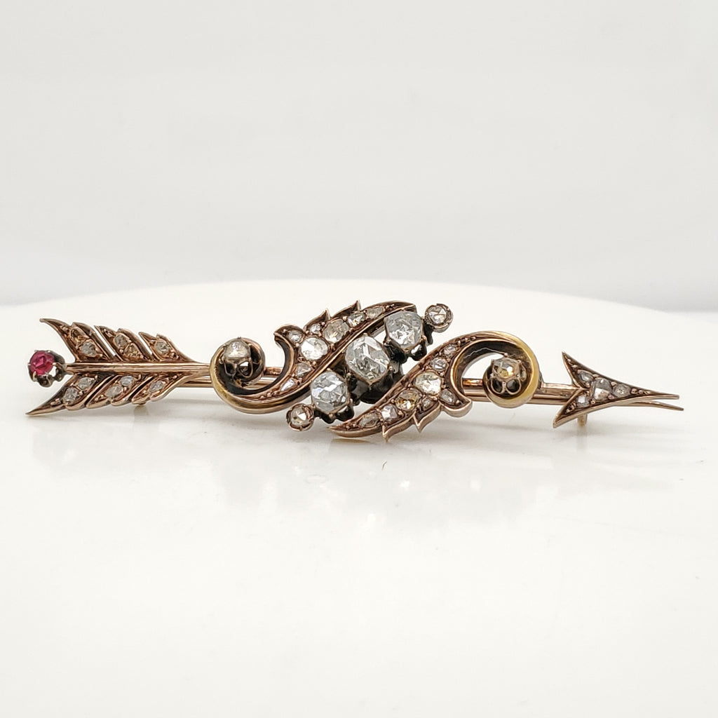 Victorian 14kt Yellow Gold Diamond Brooch