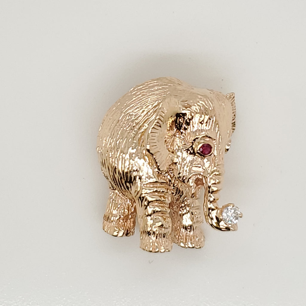 Vintage 14kt Yellow Gold and Diamond Elephant Brooch