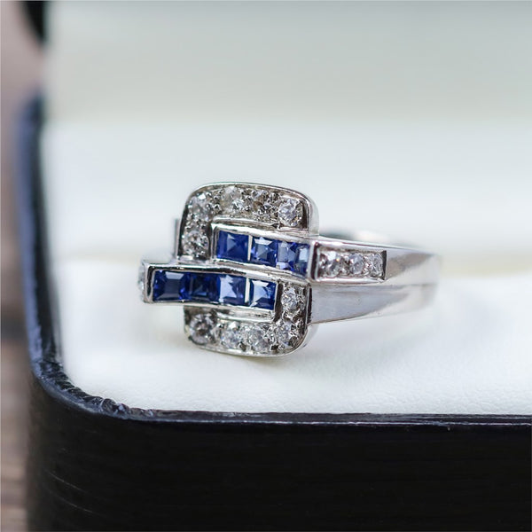 Late Art Deco diamond & sapphire ring