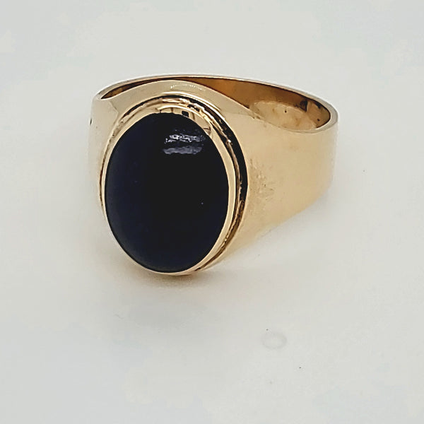 Vintage 18kt yellow gold and Lapis ring