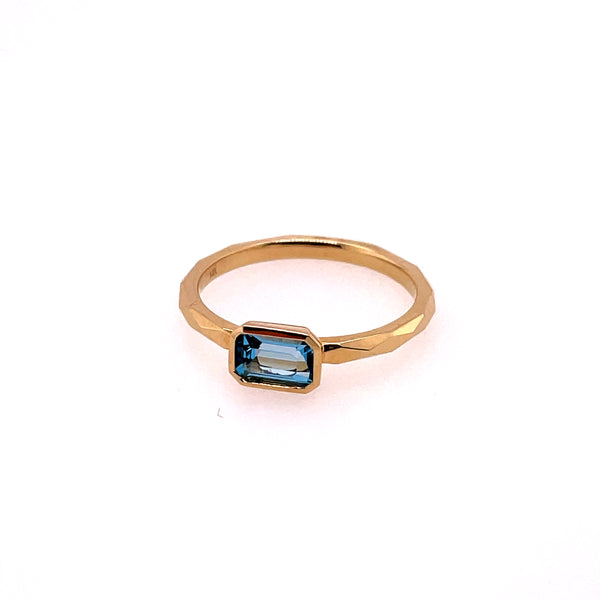 Yellow Gold Blue Topaz Gemstone Ring
