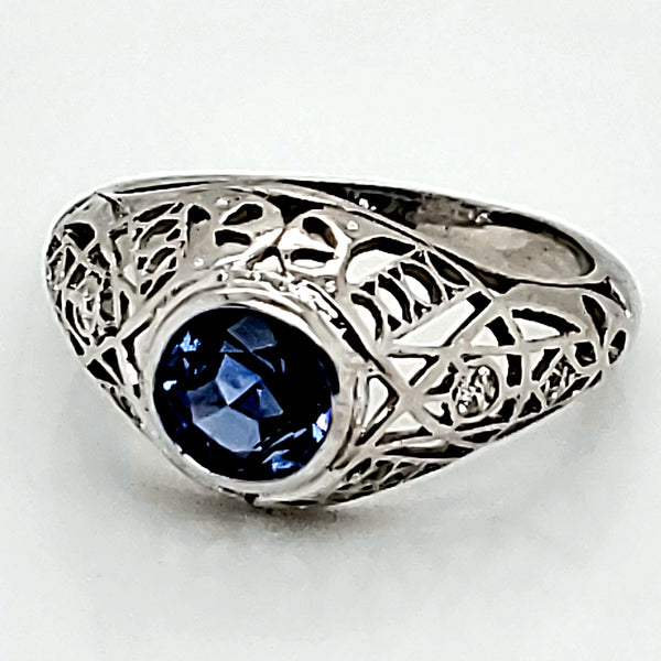 Art Deco Platinum Ceylon Sapphire and Diamond Ring