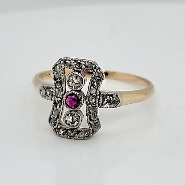 Antique Victorian 14kt Ruby and Diamond Ring