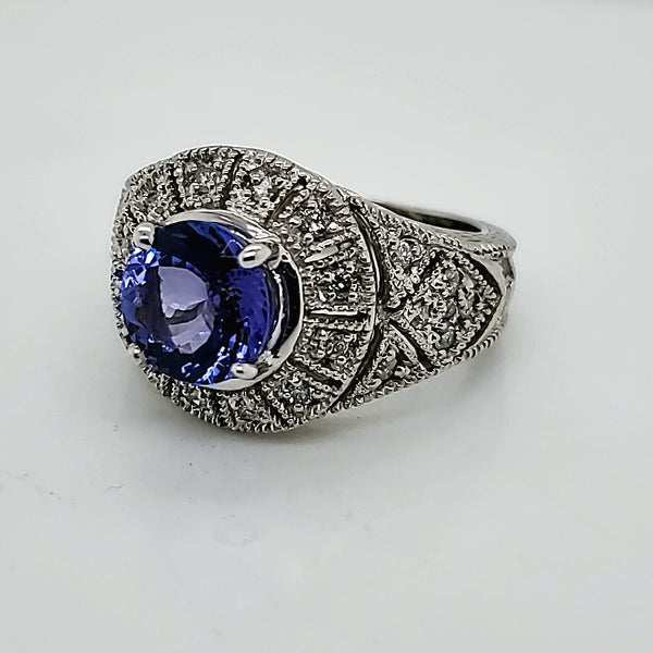 18kt White Gold Tanzanite and Diamond Ring