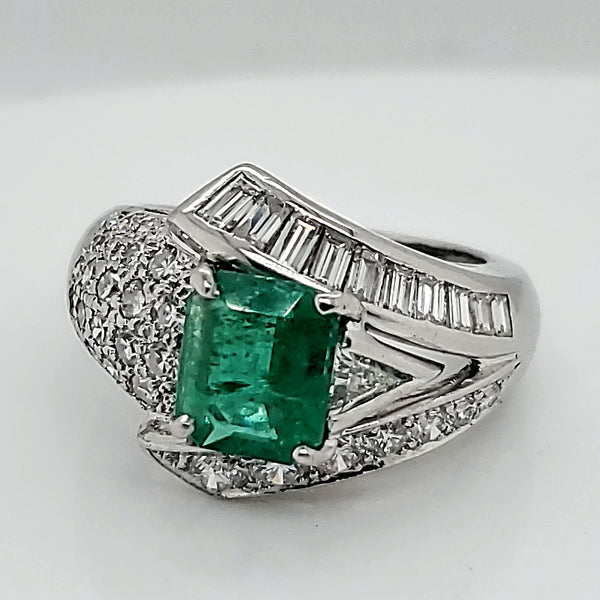 Vintage Mid-century Platinum Emerald and Diamond Ring
