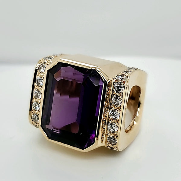 14kt Yellow Gold Amethyst and Cubic Zircon Ring