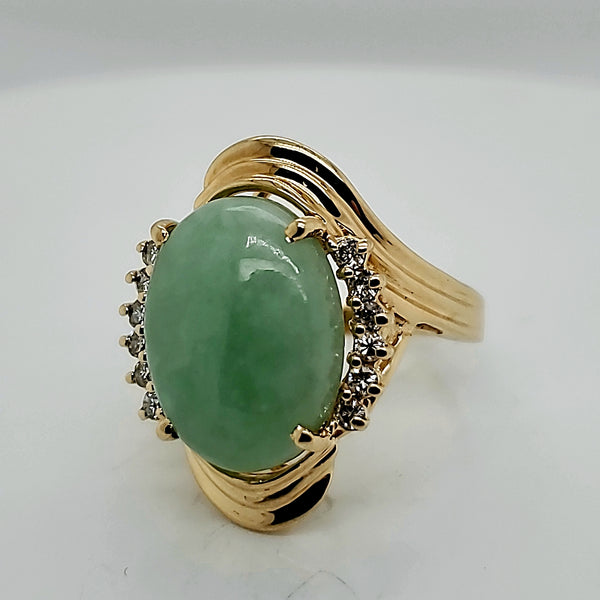 14kt Yellow Gold Jade and Diamond Ring