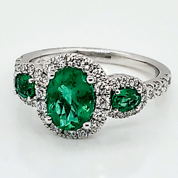 18kt White Gold Oval Emerald and Diamond Ring