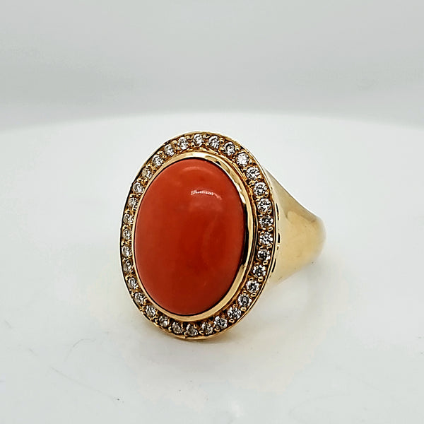 18kt Yellow Gold Coral and Diamond Ring