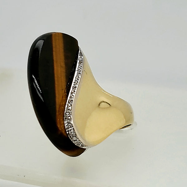 Unique 18kt Yellow gold tigers Eye and Diamond Designer Ring